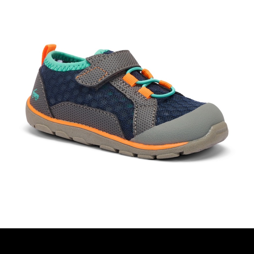EUC Water Shoes